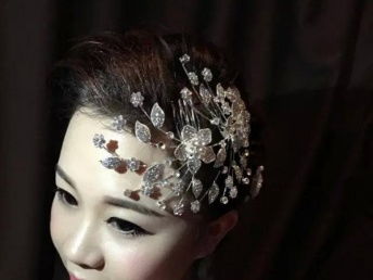 专业化妆服务 从公司年会到新娘跟妆的全方位造型解决方案