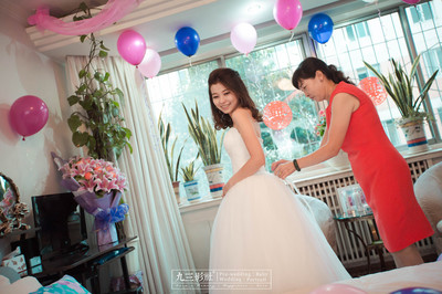 和你在一起的日子 —— 九三影社婚礼摄影与新娘跟妆服务